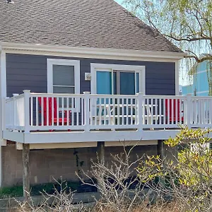 Bay B. Grande Apartment